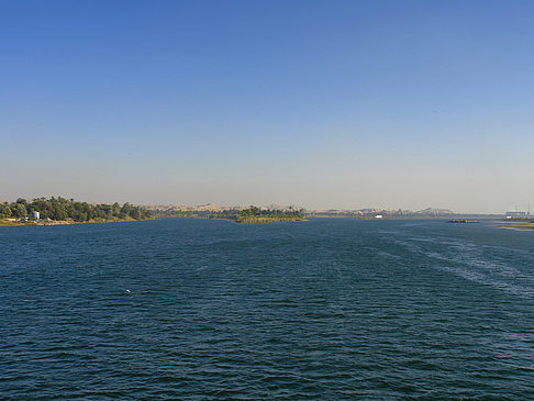 Blick über das Meer - Landesinnere